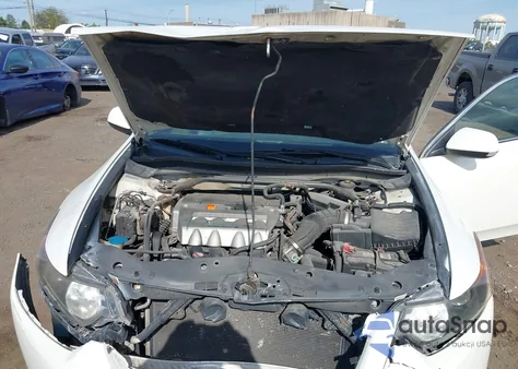 2010 Acura Tsx 2.4 from USA, damaged, VIN JH4CU2F60AC018019